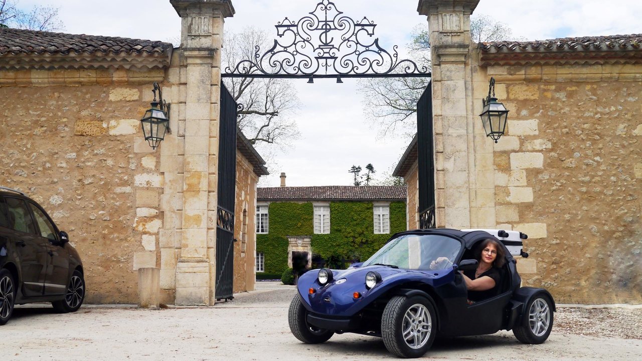 ✴️Visitez Bordeaux et ses vignobles  votre propre rythme avec Mmosine !✴️